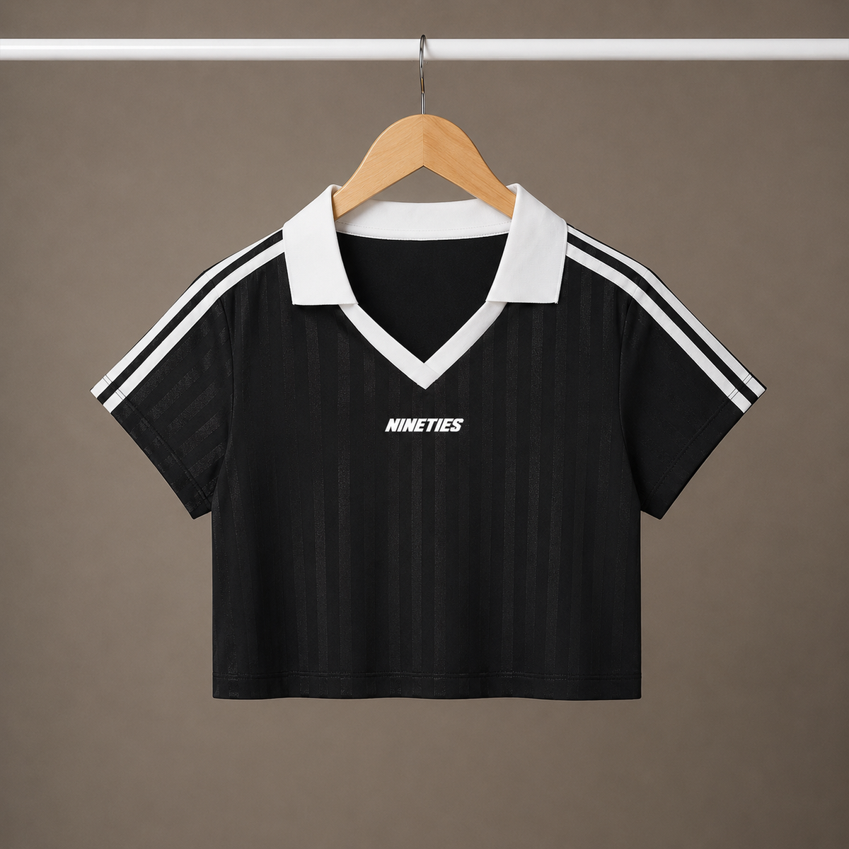 Womens Contrast Collar Striped Cropped Jersey Polo